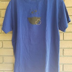 Blue Sesame Street "Cookie Monster" T-Shirt Size: Large